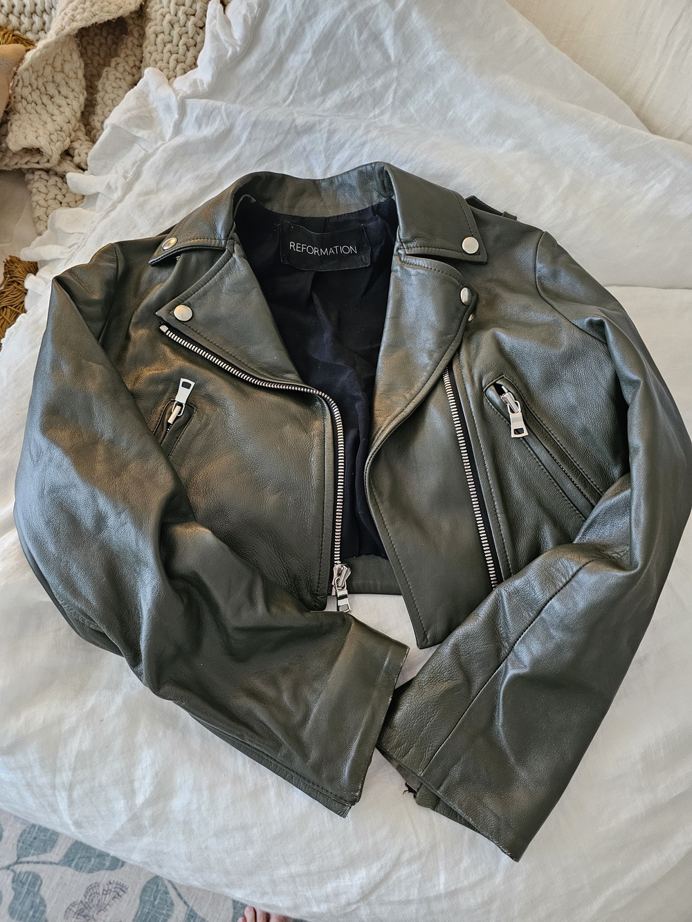 Rare Reformation Olive Calfskin Cropped Leather Moto Jacket xs